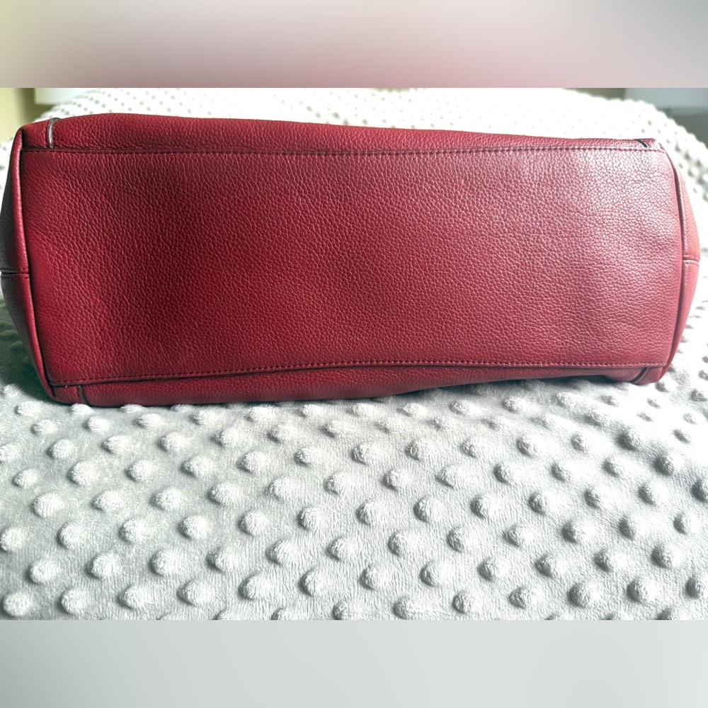 Coach Red Shoulder Bag - Picture 9 of 9